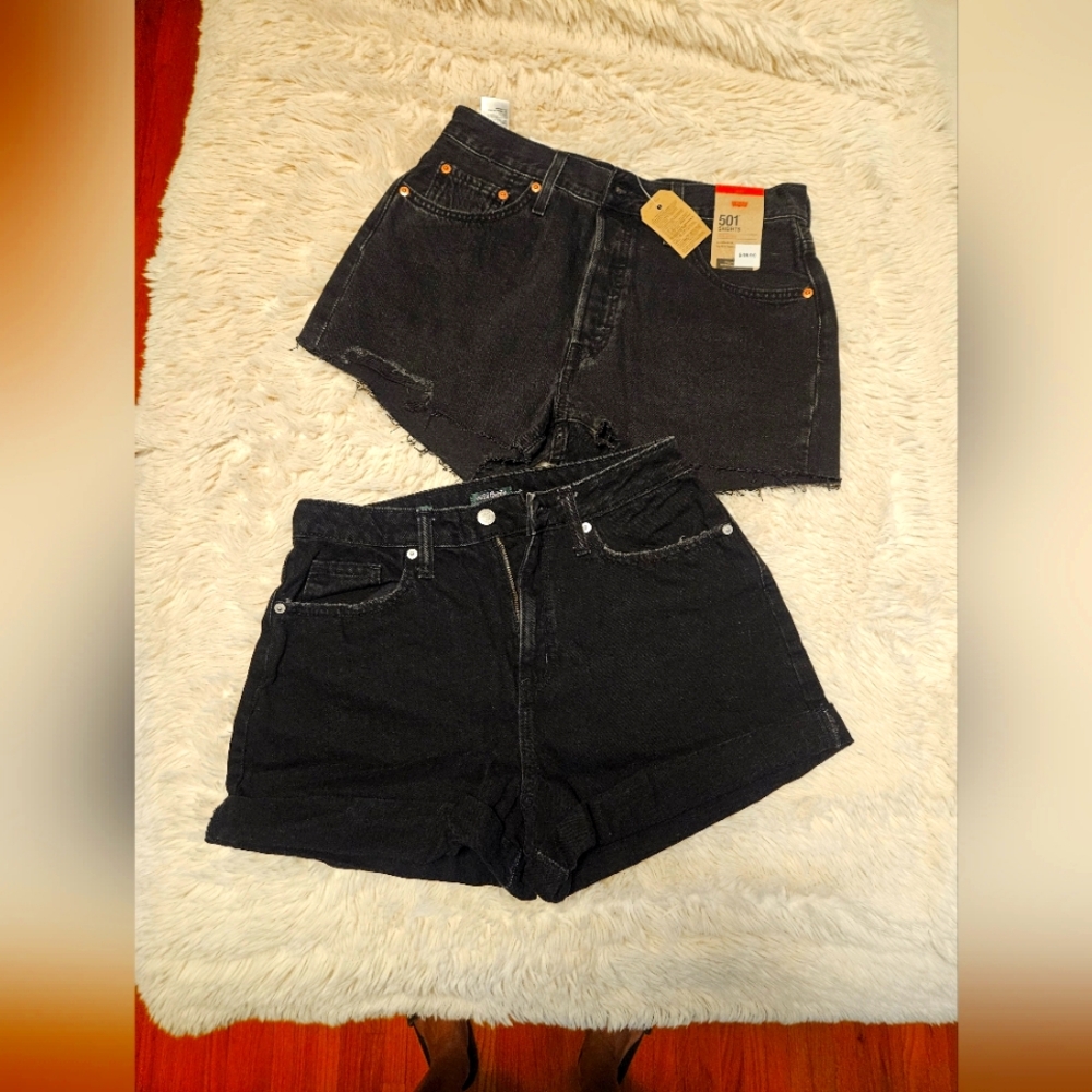 Stylish Black Denim Women's Shorts